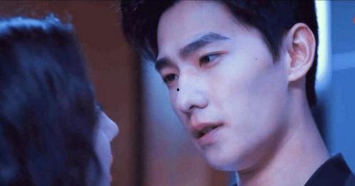 亲吻国产福利视频,浪漫亲吻，情感共鸣的瞬间