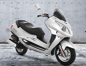 国产50cc踏板车视频,性能与性价比的完美结合  第2张